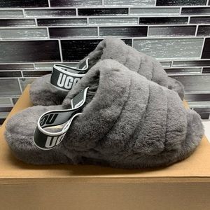 Women’s UGG slides